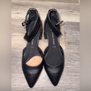 Anne Klien Ankle Strap Closed Toe Leather Solid Black Size 8.5M Block Heel